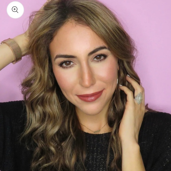 defiance beauty by nechami liquid lipstick Warrior - Picture 4 of 10